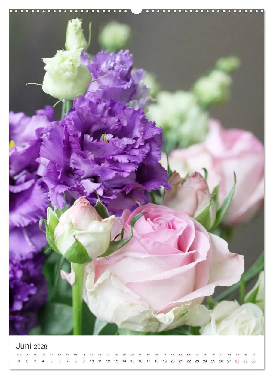 Bild: 9783516398625 | Verliebt in Blumen (Wandkalender 2026 DIN A2 hoch), CALVENDO...