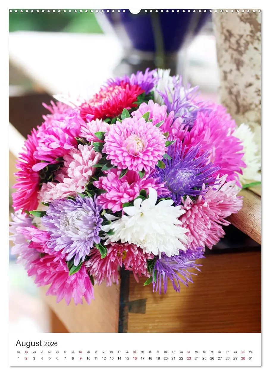 Bild: 9783516398625 | Verliebt in Blumen (Wandkalender 2026 DIN A2 hoch), CALVENDO...