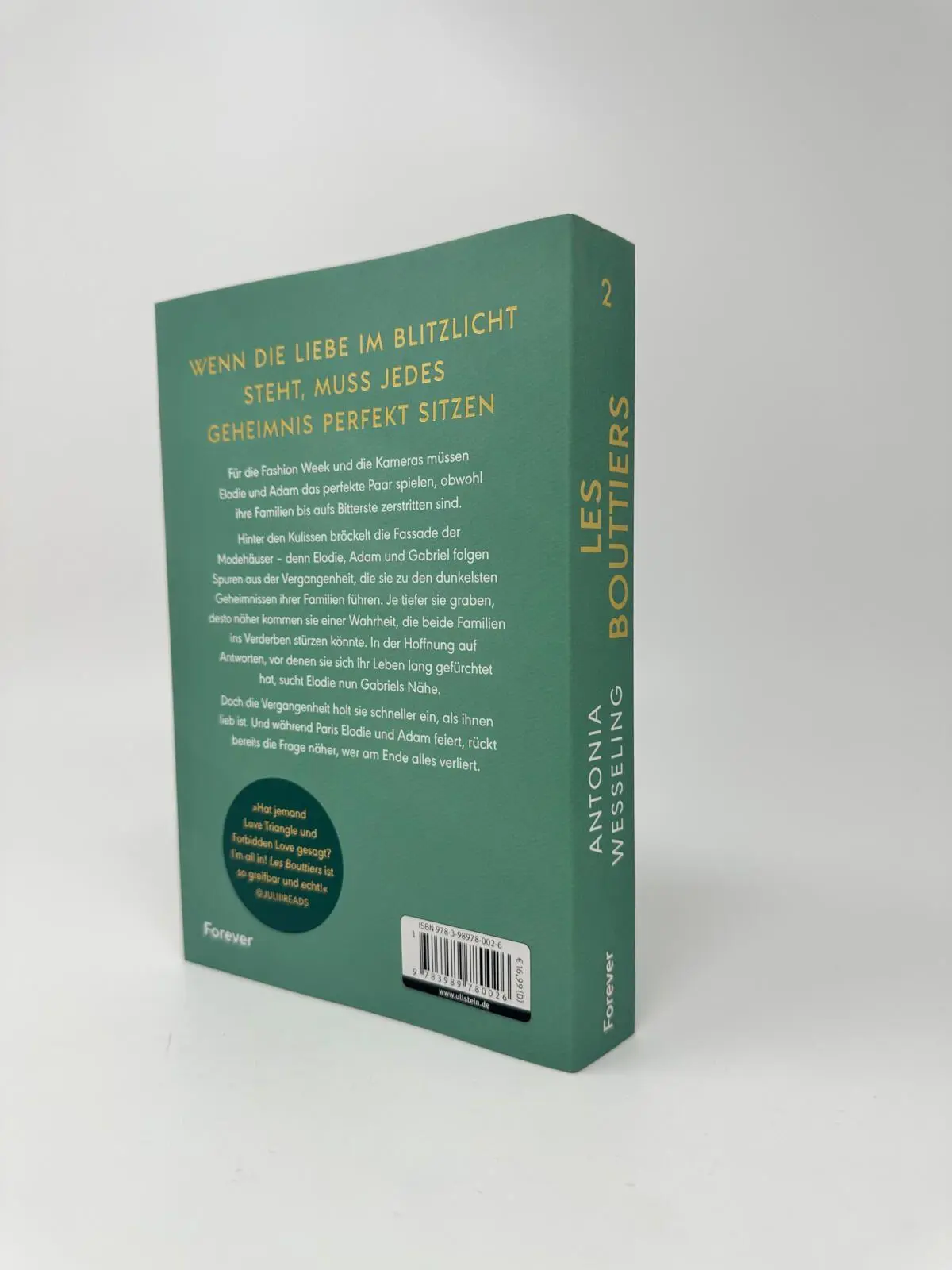 Bild: 9783989780026 | Les Bouttiers - Wir sind alles | Antonia Wesseling | Taschenbuch