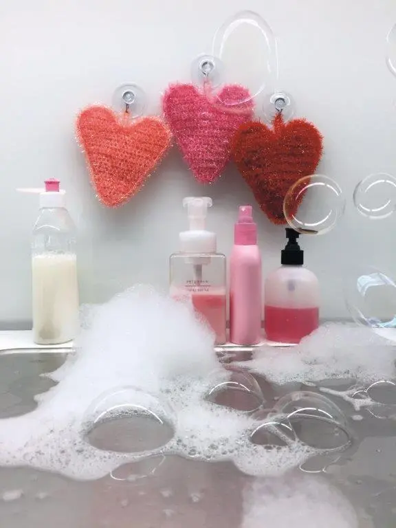 Bild: 9783960160526 | Creative Bubble Funny | Lustige Spülschwämme häkeln | Broschüre | 2017