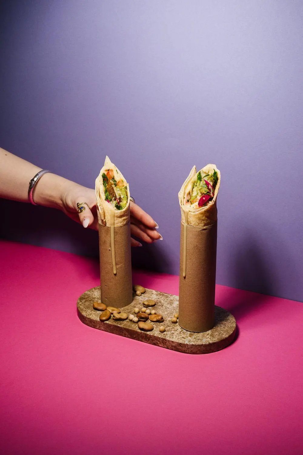 Bild: 9783989511026 | Falafel, Habibi | Golden. Crispy. Spicy. | Yazan Doudieh | Buch | 2026