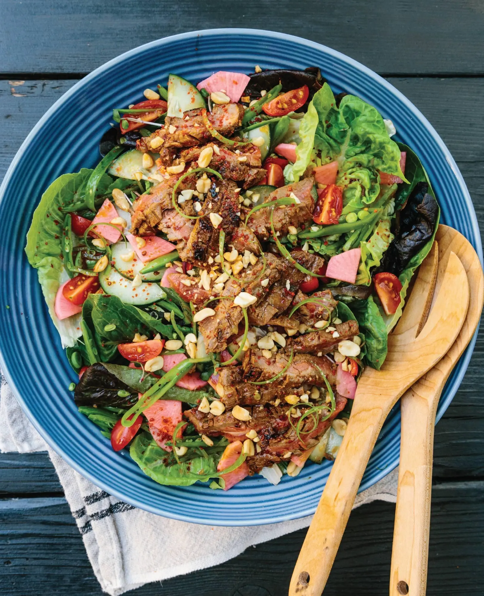 Bild: 9781646042326 | Modern Salad | Elizabeth Howes | Taschenbuch | Kartoniert / Broschiert