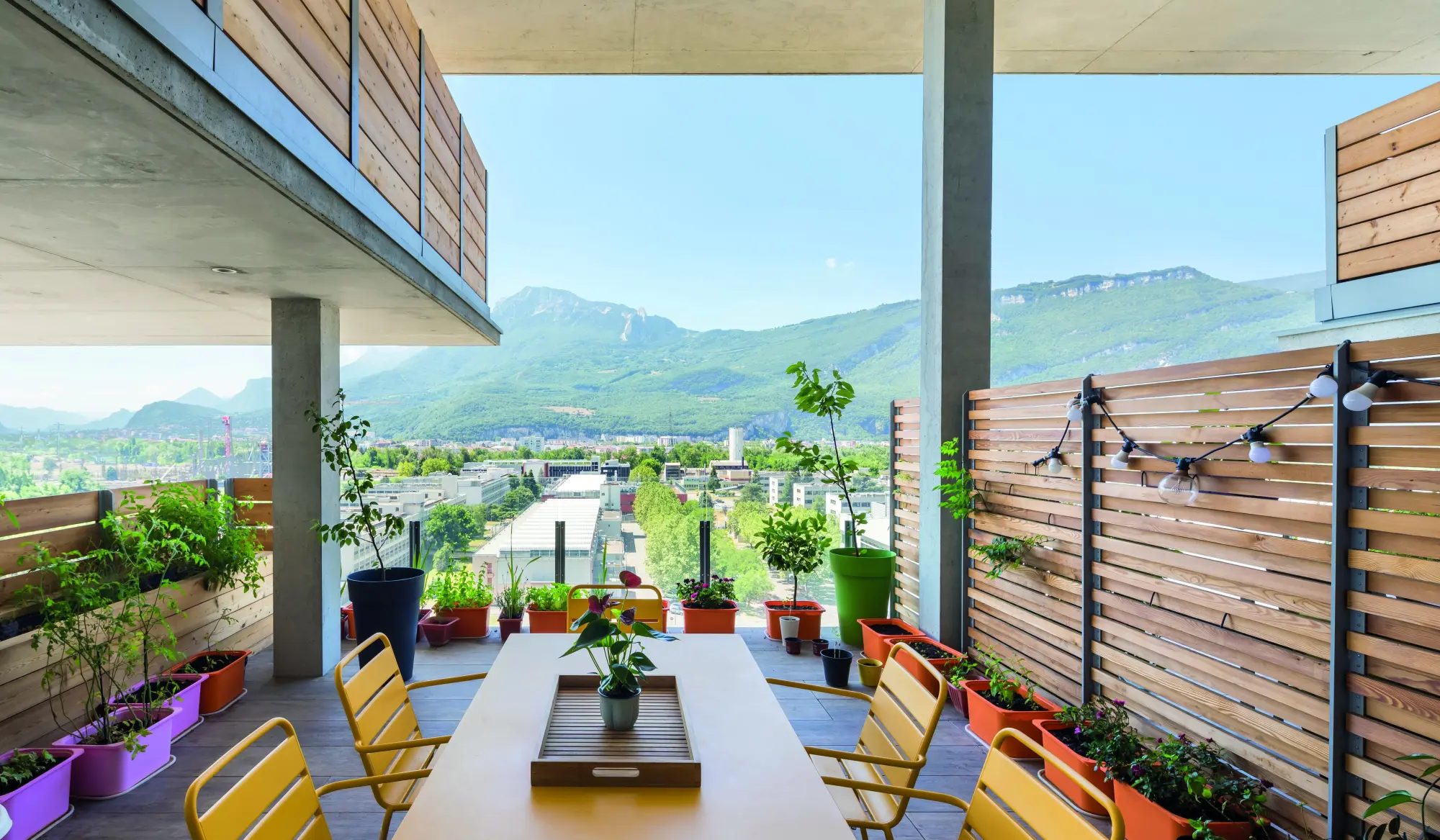 Bild: 9783037683026 | Apartment Building Architecture | Contemporary Solutions | Uffelen