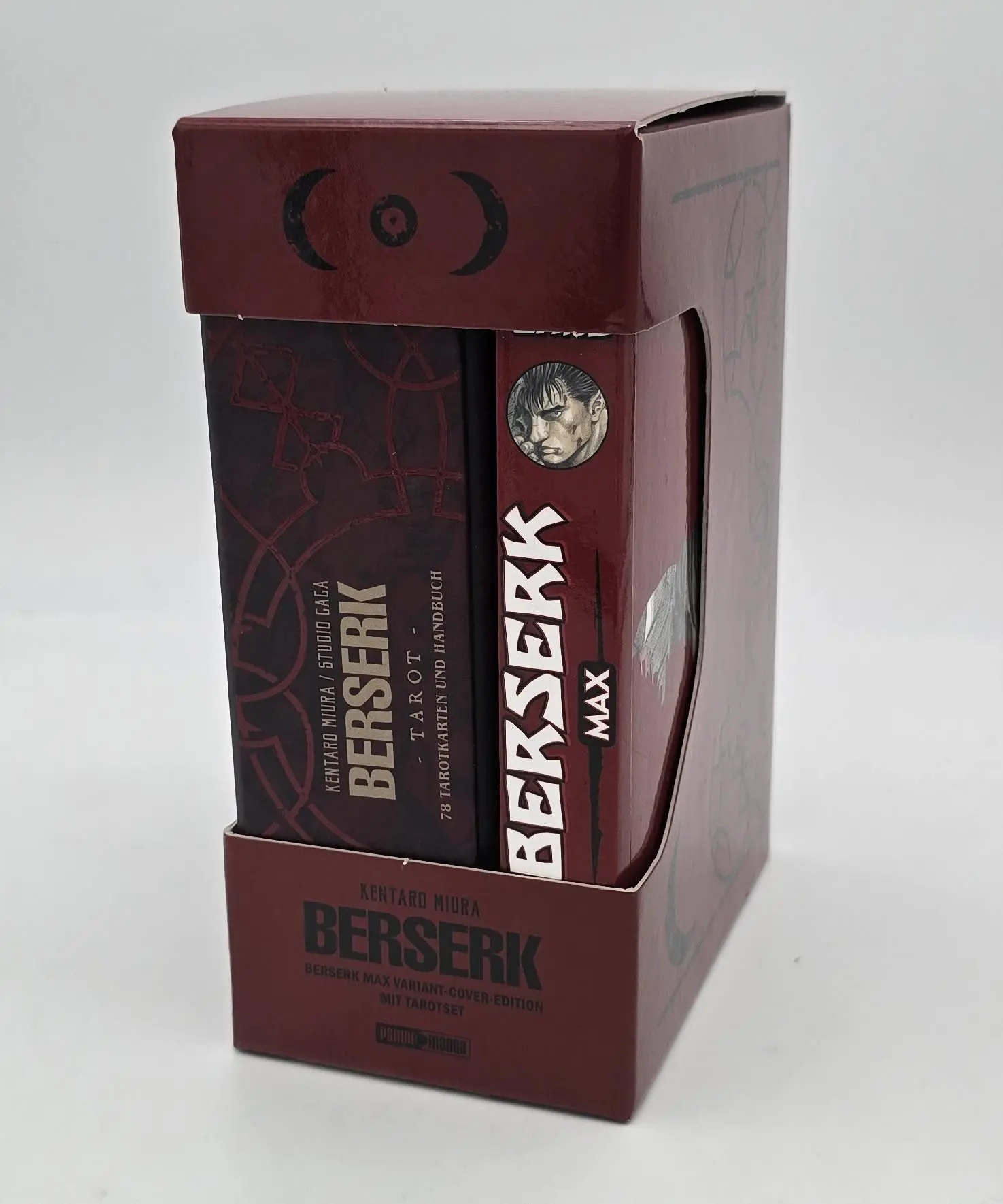 Cover: 9783741643026 | Berserk Max 21 - Tarot-Edition | Kentaro Miura (u. a.) | Taschenbuch