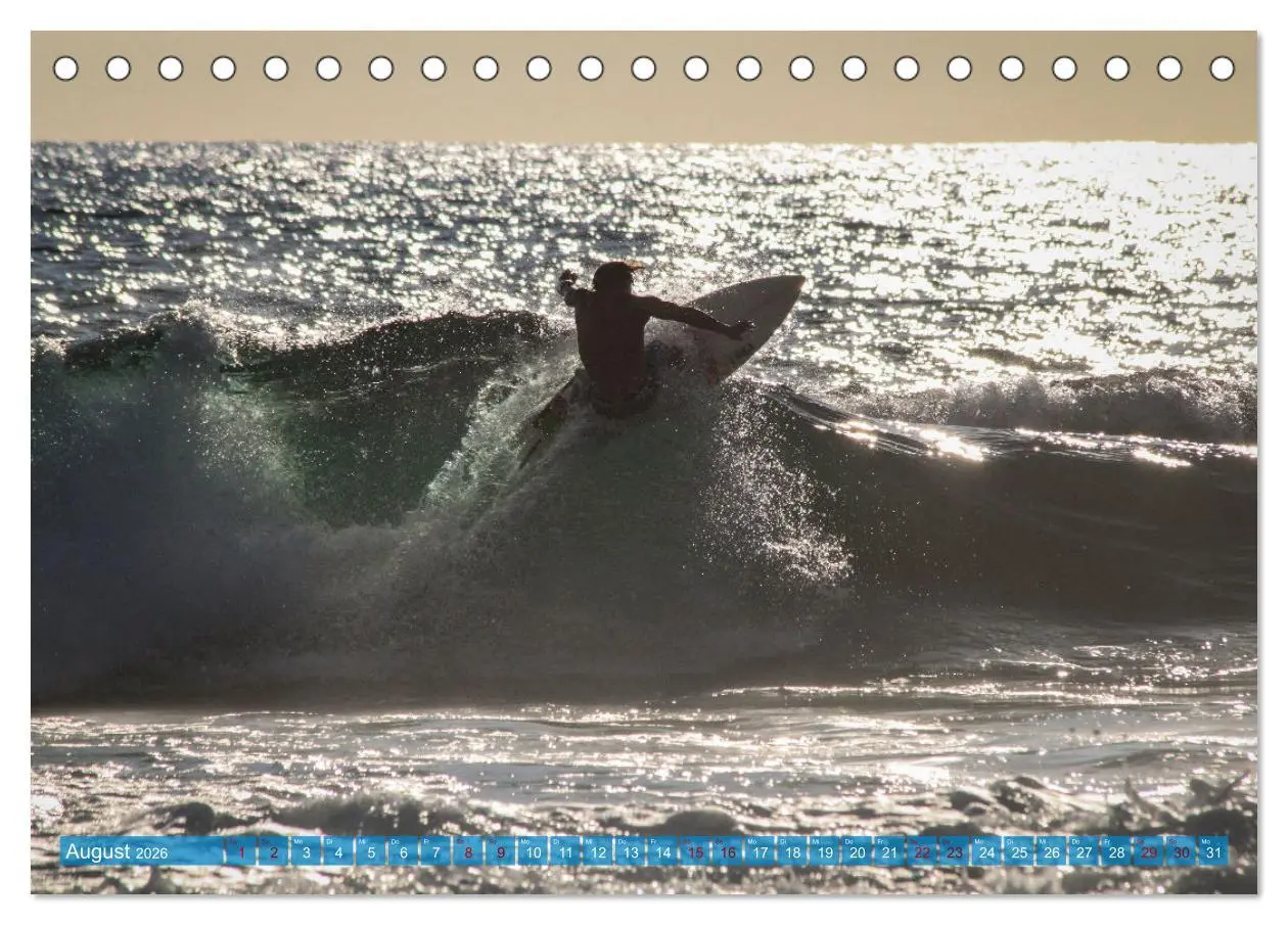 Bild: 9783457653326 | Hawaii´s Surfer (Tischkalender 2026 DIN A5 quer), CALVENDO...