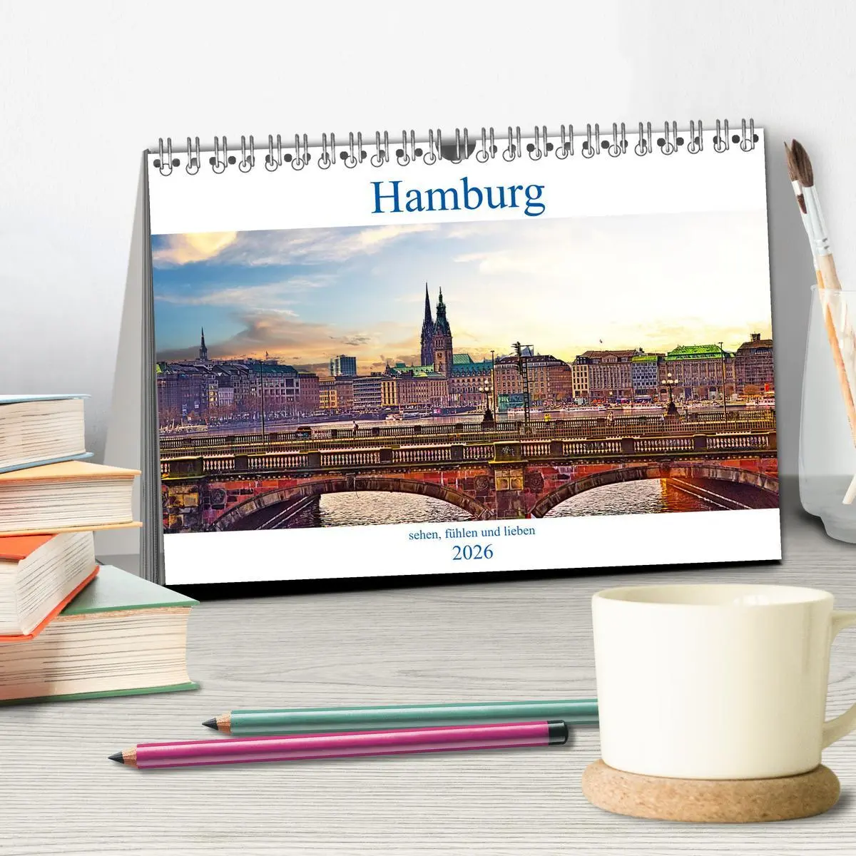 Bild: 9783457914526 | Hamburg sehen, fühlen und lieben (Tischkalender 2026 DIN A5 quer),...