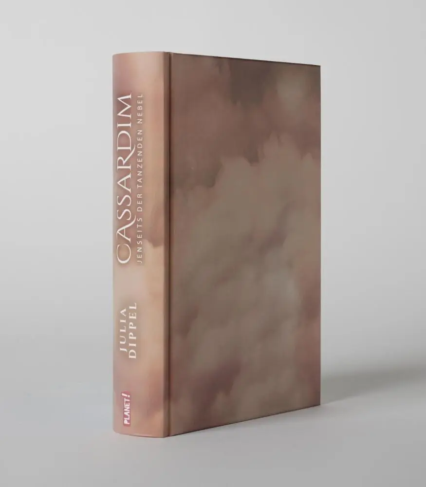 Bild: 9783522507226 | Cassardim 3: Jenseits der Tanzenden Nebel | Julia Dippel | Buch | 2021