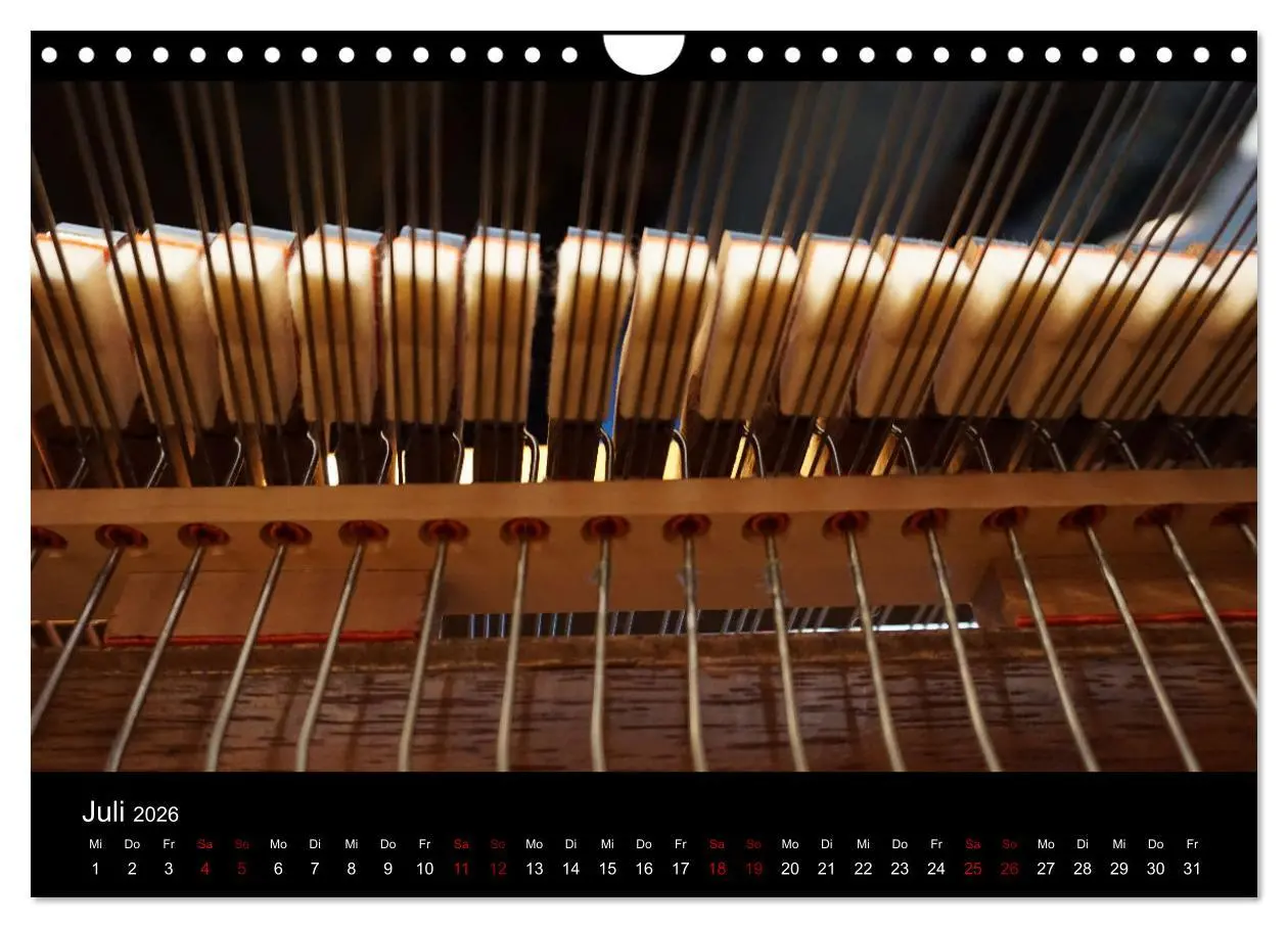 Bild: 9783457548226 | Klavier Momente (Wandkalender 2026 DIN A4 quer), CALVENDO...