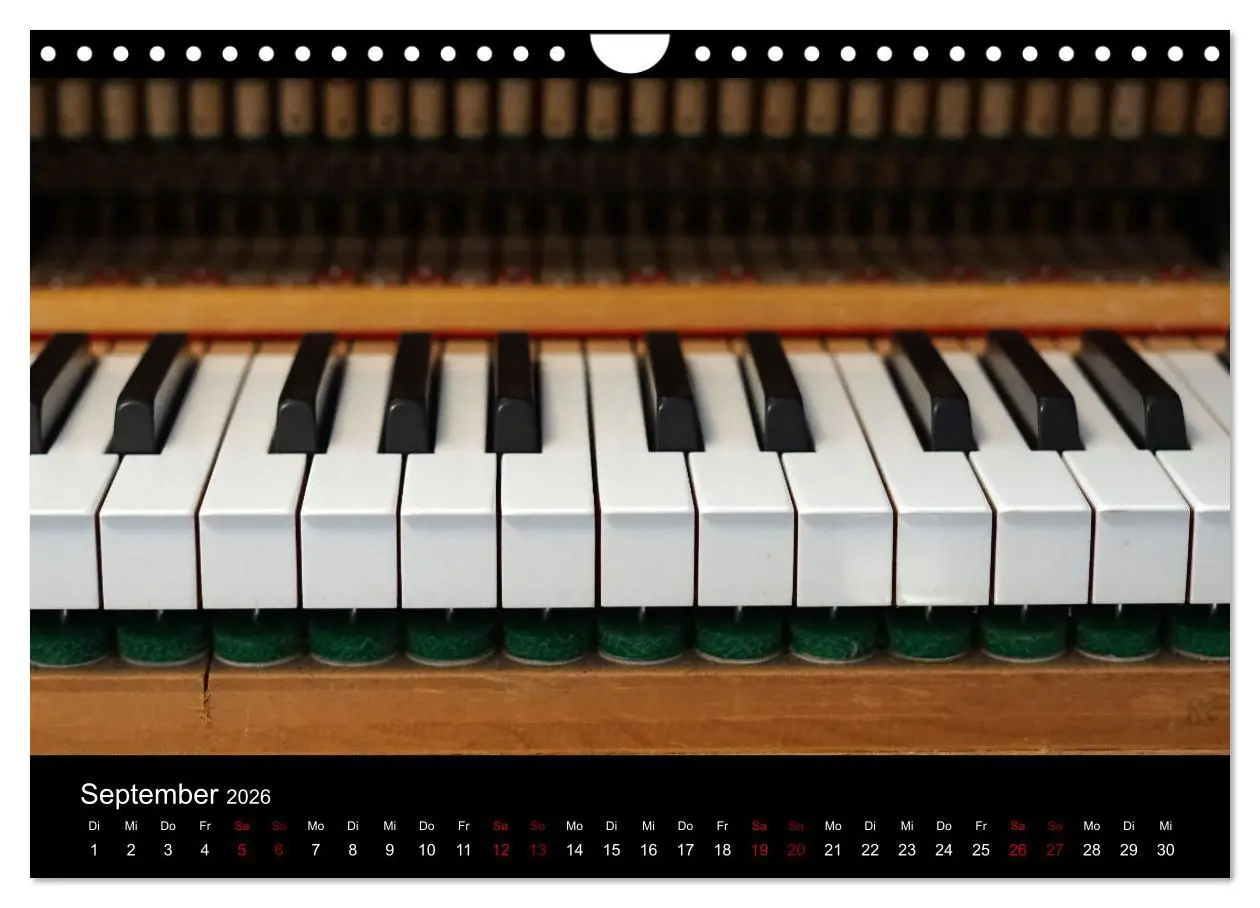 Bild: 9783457548226 | Klavier Momente (Wandkalender 2026 DIN A4 quer), CALVENDO...