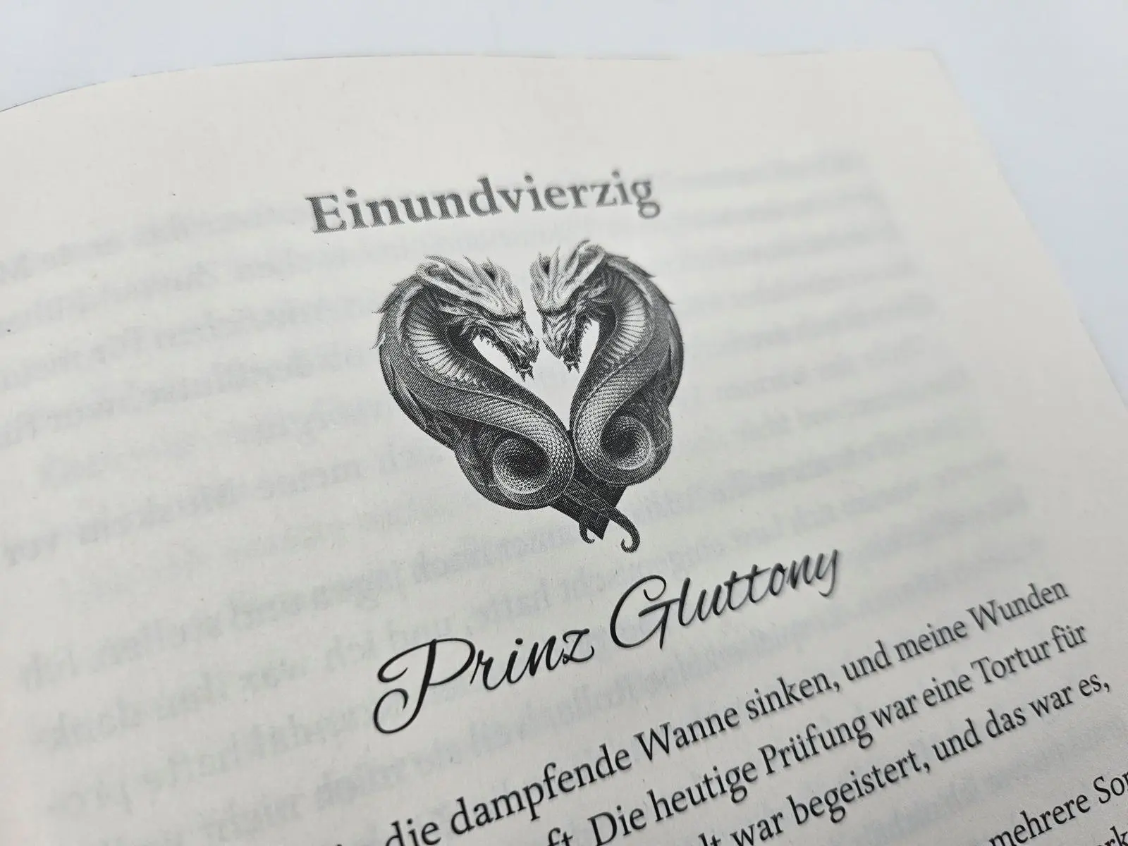 Bild: 9783492709026 | Throne of Secrets - Verraten | Kerri Maniscalco | Taschenbuch | 640 S.