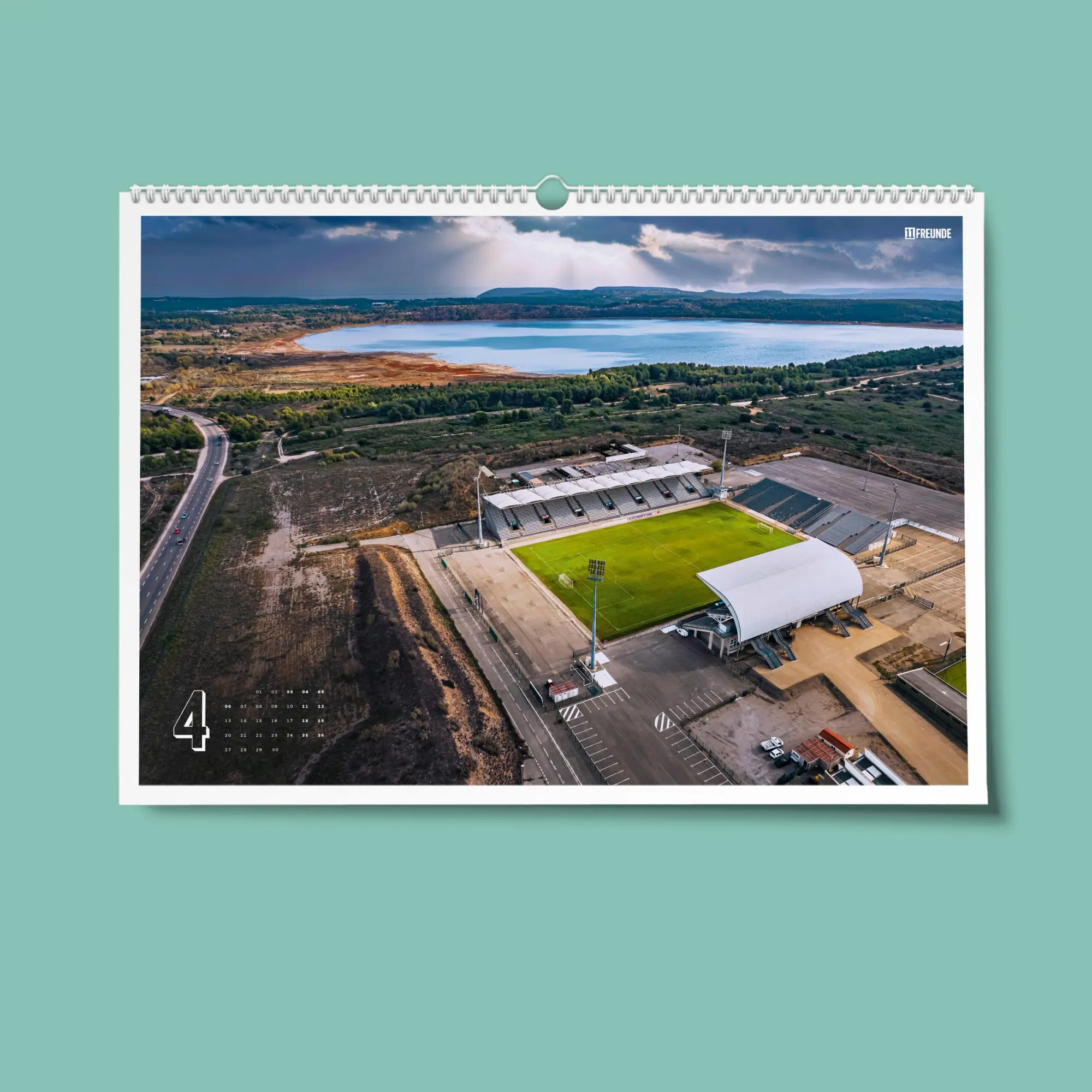Bild: 4069095009226 | 11FREUNDE-Wandkalender: Die ganze Welt ist ein Spielfeld 2026 -...