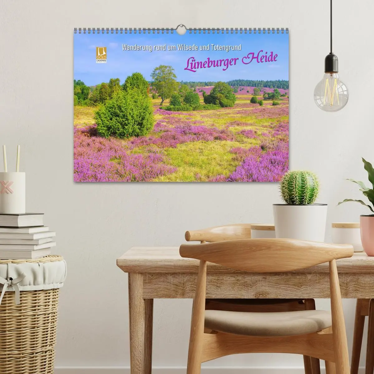 Bild: 9783457729526 | Lüneburger Heide - Wanderung rund um Wilsede und Totengrund...