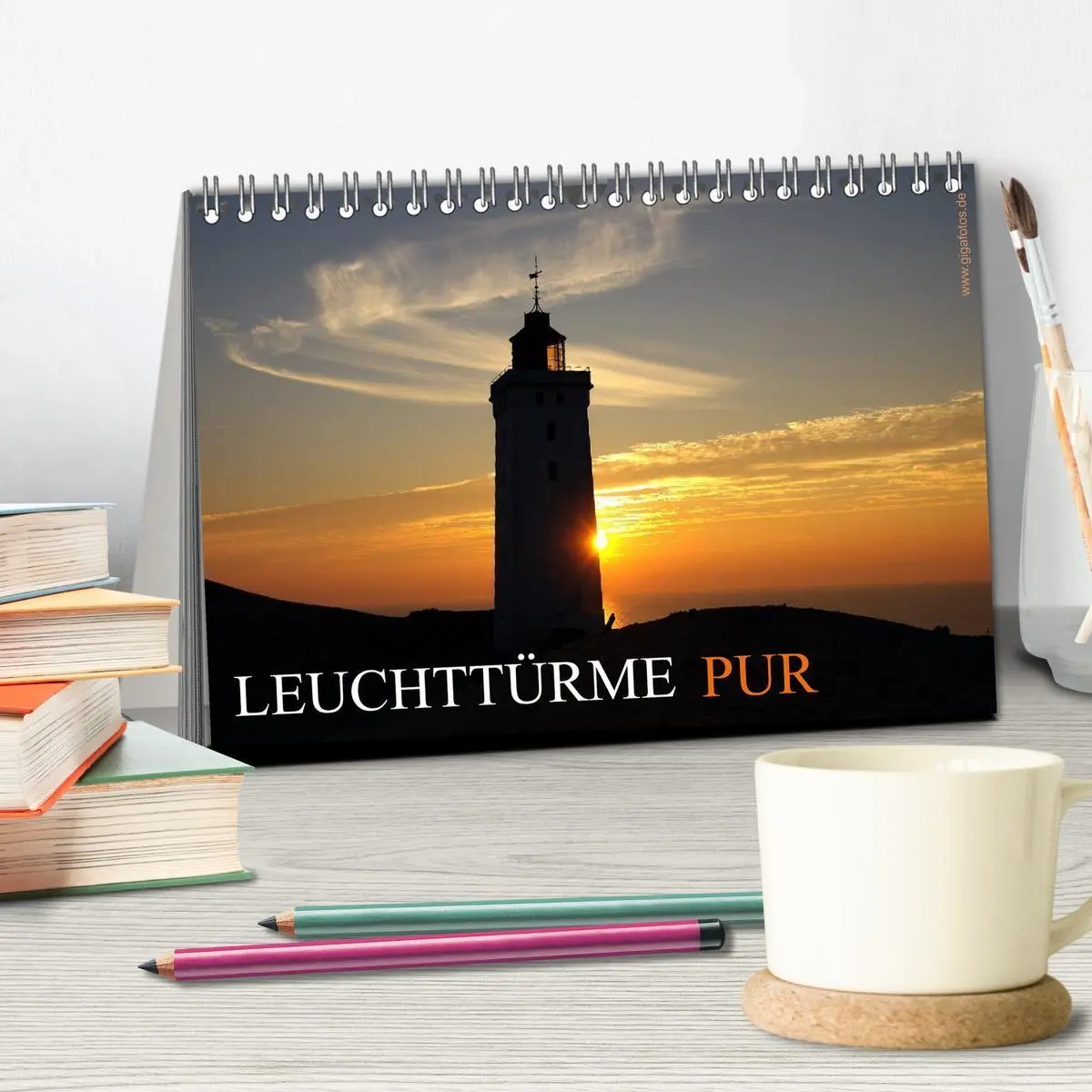 Bild: 9783516119626 | Leuchttürme PUR (Tischkalender 2026 DIN A5 quer), CALVENDO...