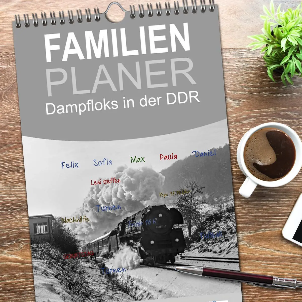 Bild: 9783516520927 | Familienplaner 2026 - Dampfloks in der DDR mit 5 Spalten...