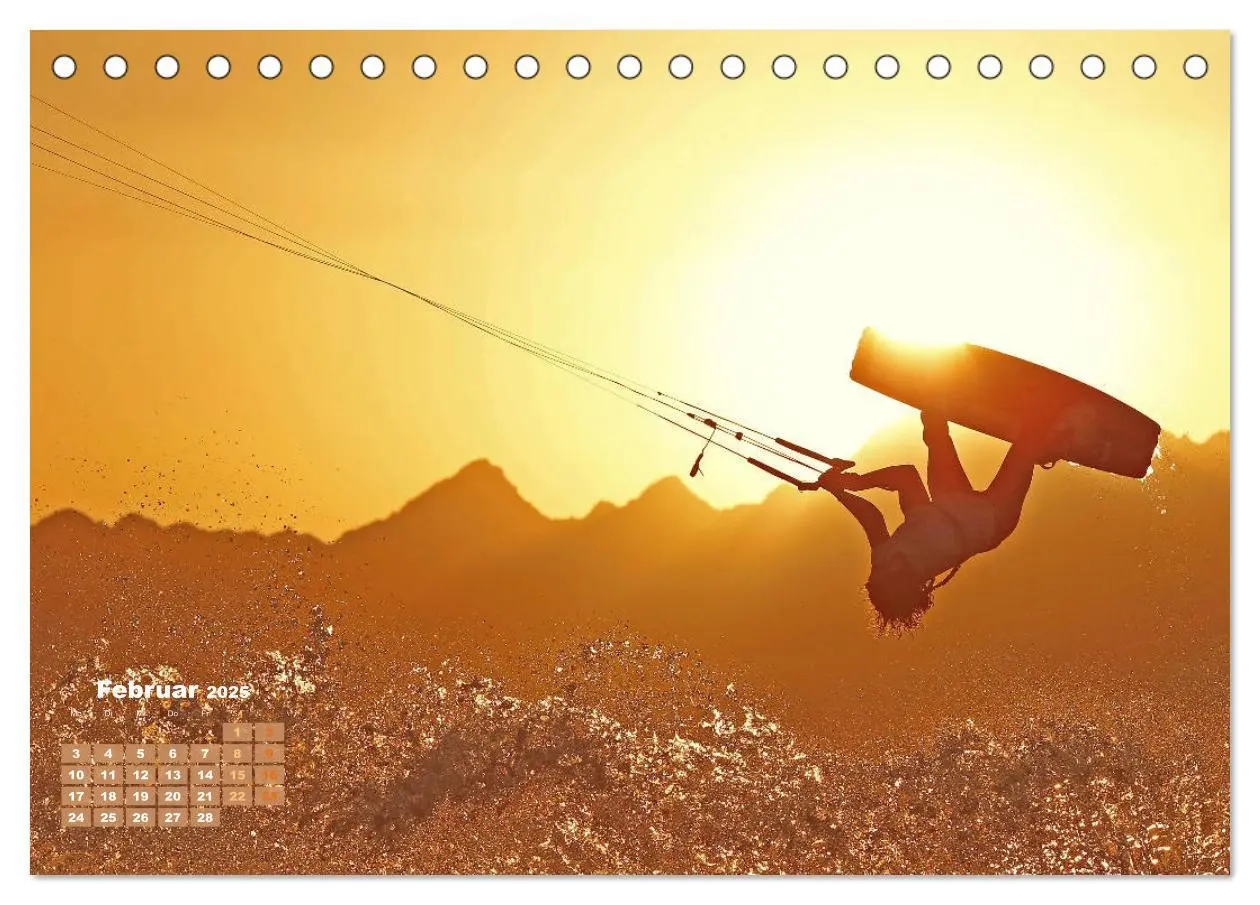Bild: 9783457161227 | Kitesurfen: Mit Drachen am Meer (Tischkalender 2025 DIN A5 quer),...