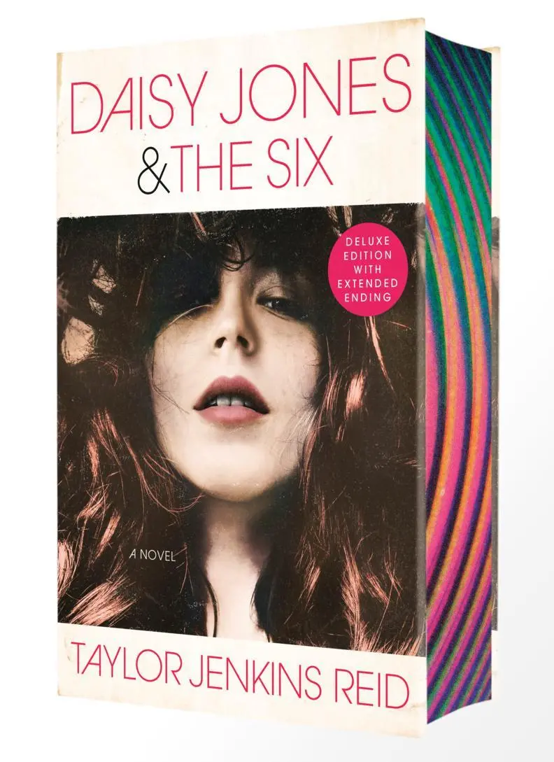 Cover: 9798217374427 | Daisy Jones &amp; The Six (Deluxe Edition) | A Novel | Taylor Jenkins Reid
