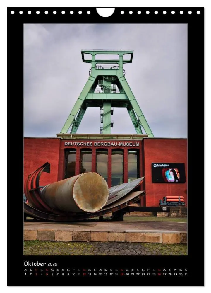 Bild: 9783457074527 | Bochum (Wandkalender 2025 DIN A4 hoch), CALVENDO Monatskalender | 2025