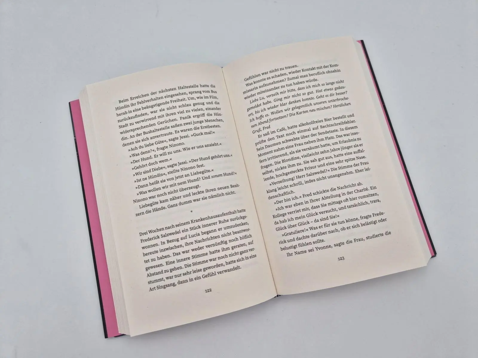 Bild: 9783827015327 | Wer hat uns je geliebt? | Helmut Krausser | Buch | 304 S. | Deutsch
