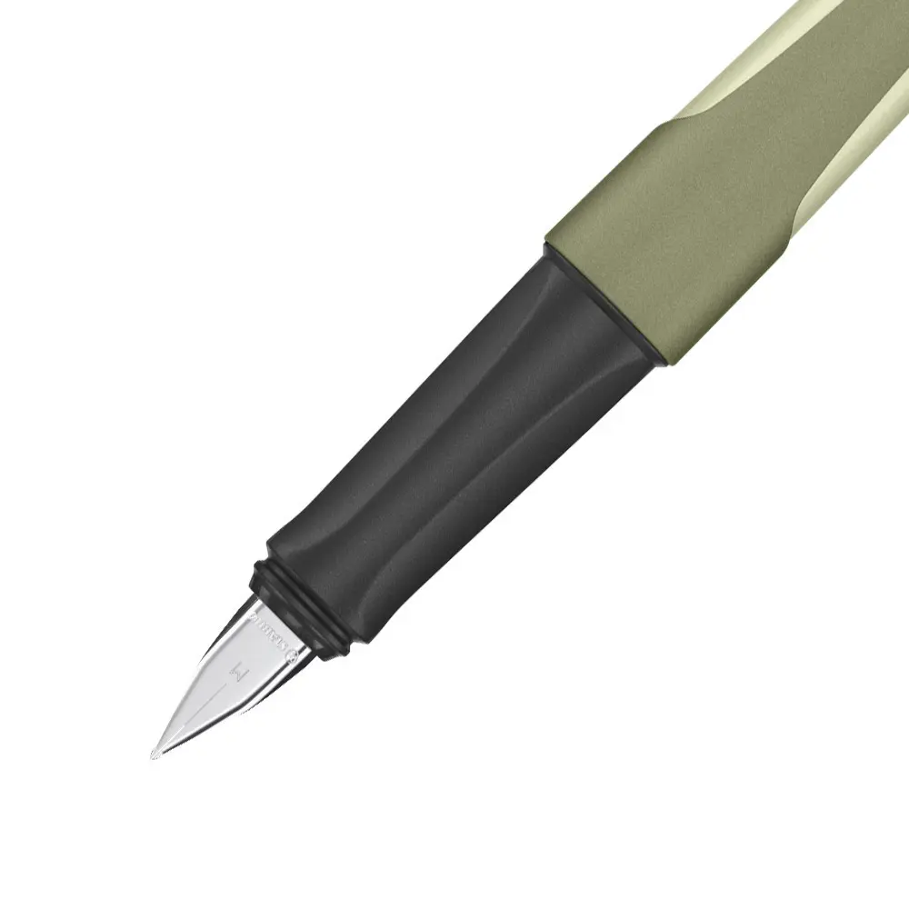 Bild: 4006381616027 | Füller - STABILO Flow MONOCHROME - khaki, inkl. Patrone | In Karton