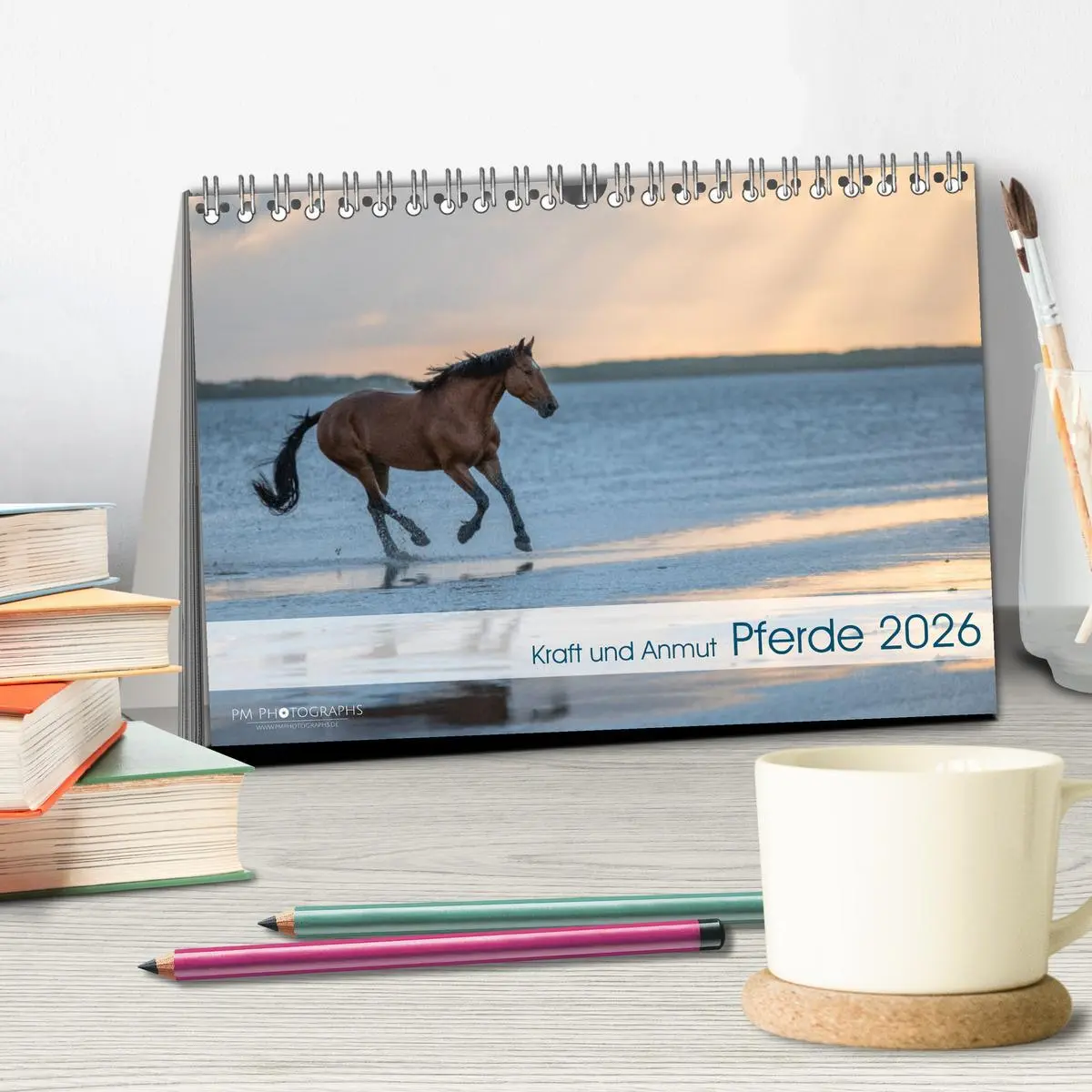 Bild: 9783457666227 | Pferde 2026 Kraft und Anmut (Tischkalender 2026 DIN A5 quer),...