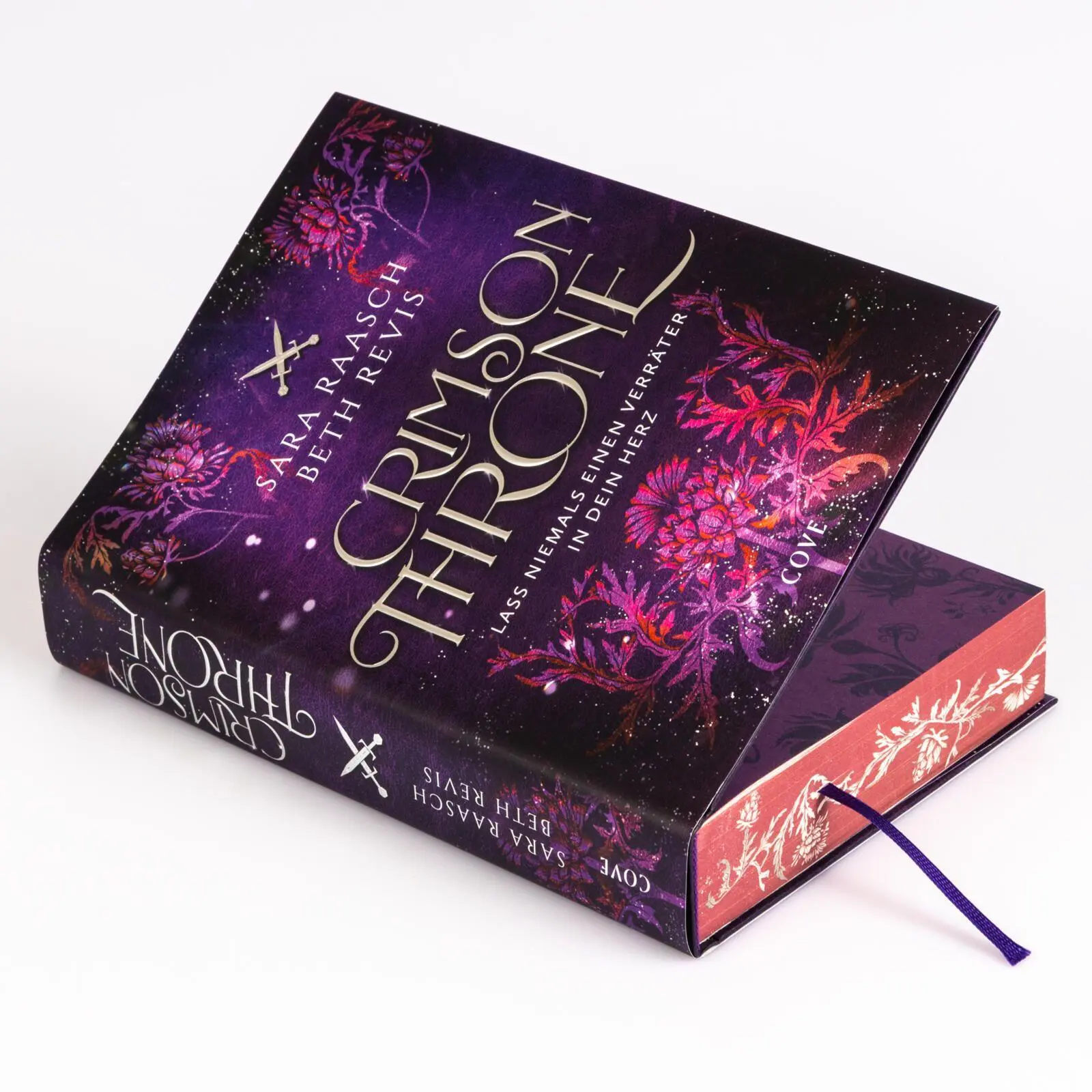 Bild: 9783551586827 | Crimson Throne (Spy and Guardian 1) | Beth Revis (u. a.) | Buch | 2026