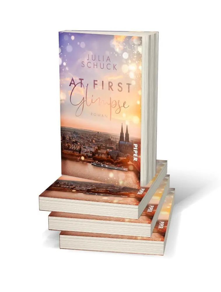 Bild: 9783492507127 | At First Glimpse | Julia Schuck | Taschenbuch | 308 S. | Deutsch