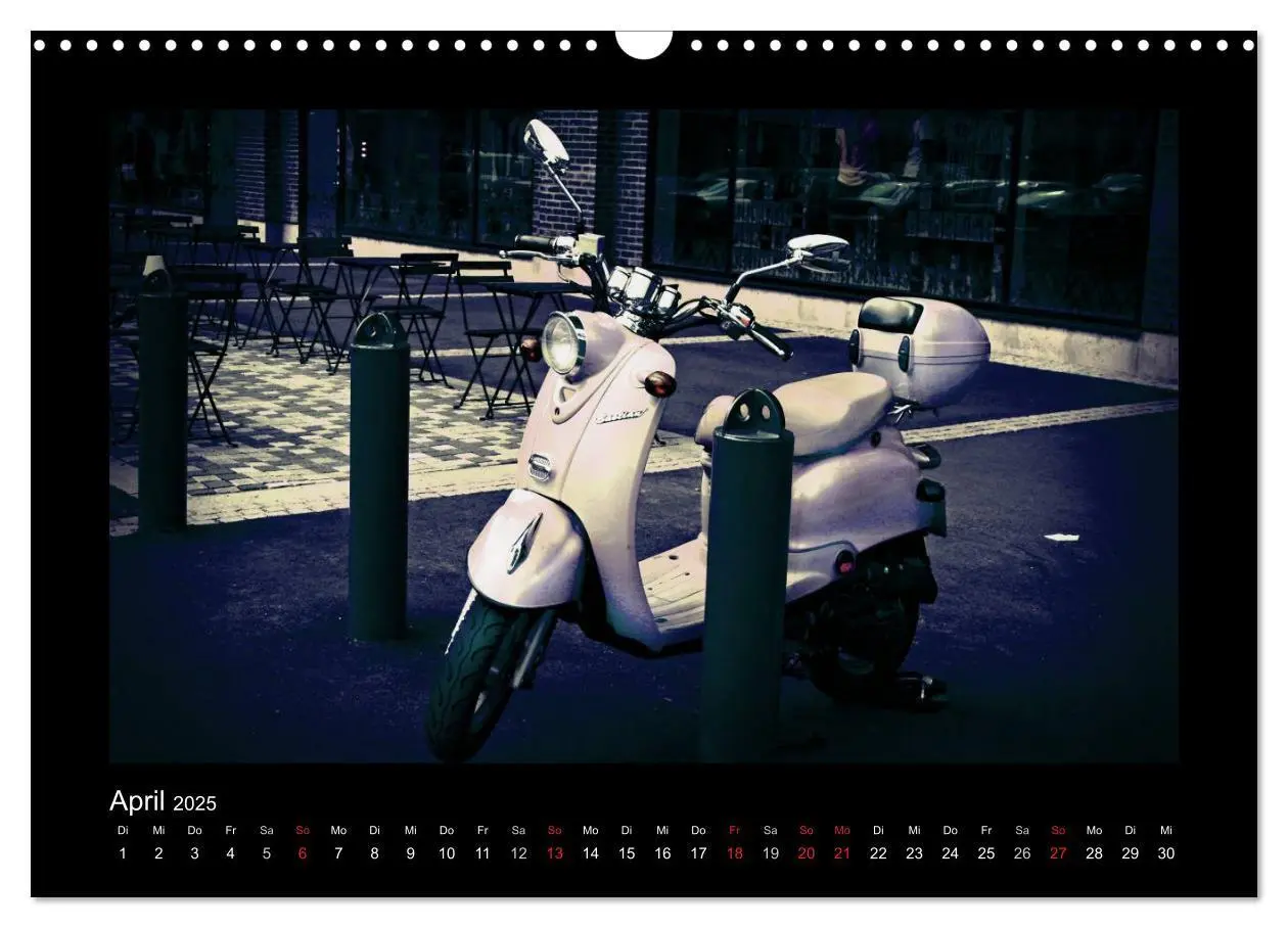 Bild: 9783435838127 | Motorroller (Wandkalender 2025 DIN A3 quer), CALVENDO Monatskalender