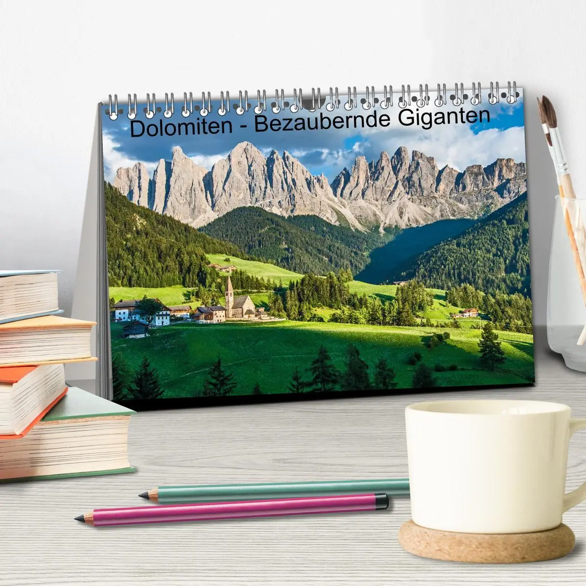 Bild: 9783457778227 | Dolomiten - Bezaubernde Giganten (Tischkalender 2026 DIN A5 quer),...