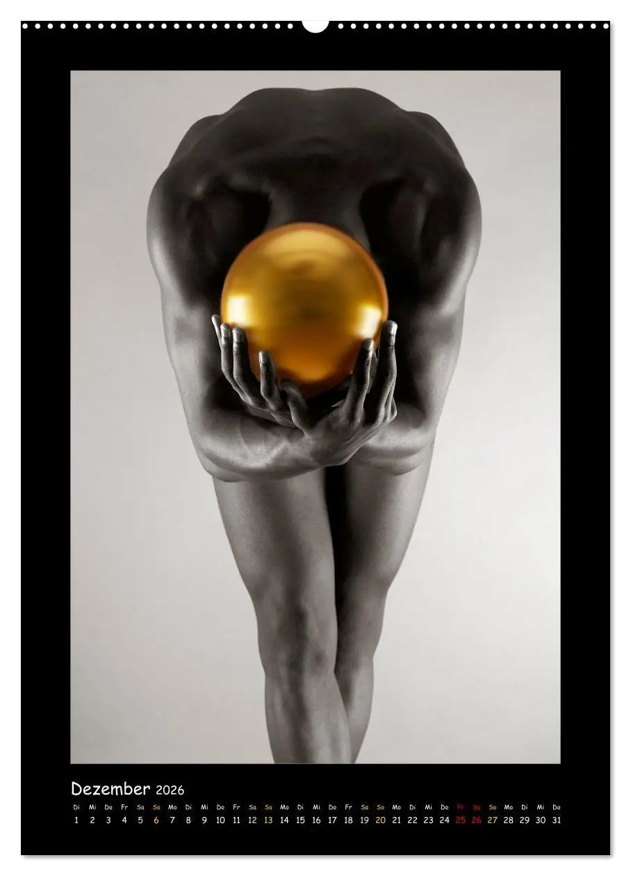 Bild: 9783516348927 | Golden Ball Männerakte exquisit (Wandkalender 2026 DIN A2 hoch),...