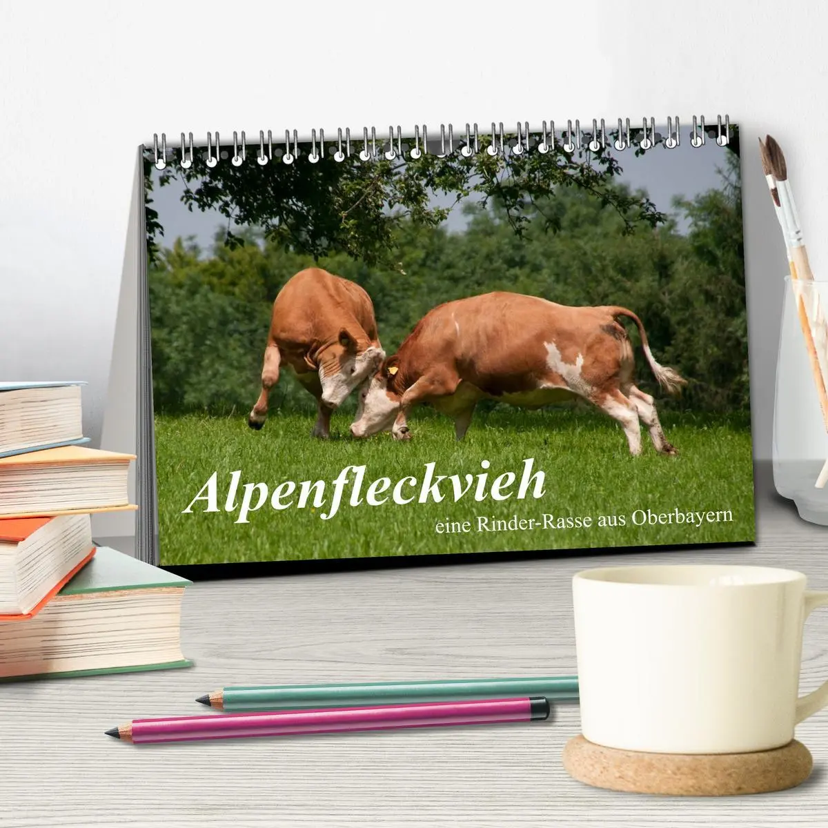 Bild: 9783516220728 | Alpenfleckvieh (Tischkalender 2026 DIN A5 quer), CALVENDO...