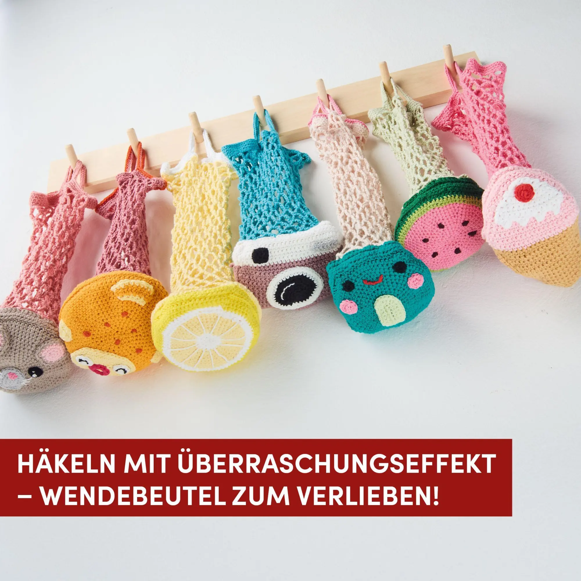 Bild: 9783735872128 | Durchs Jahr mit Amigurumi | Andreia Ferreira | Taschenbuch | 144 S.