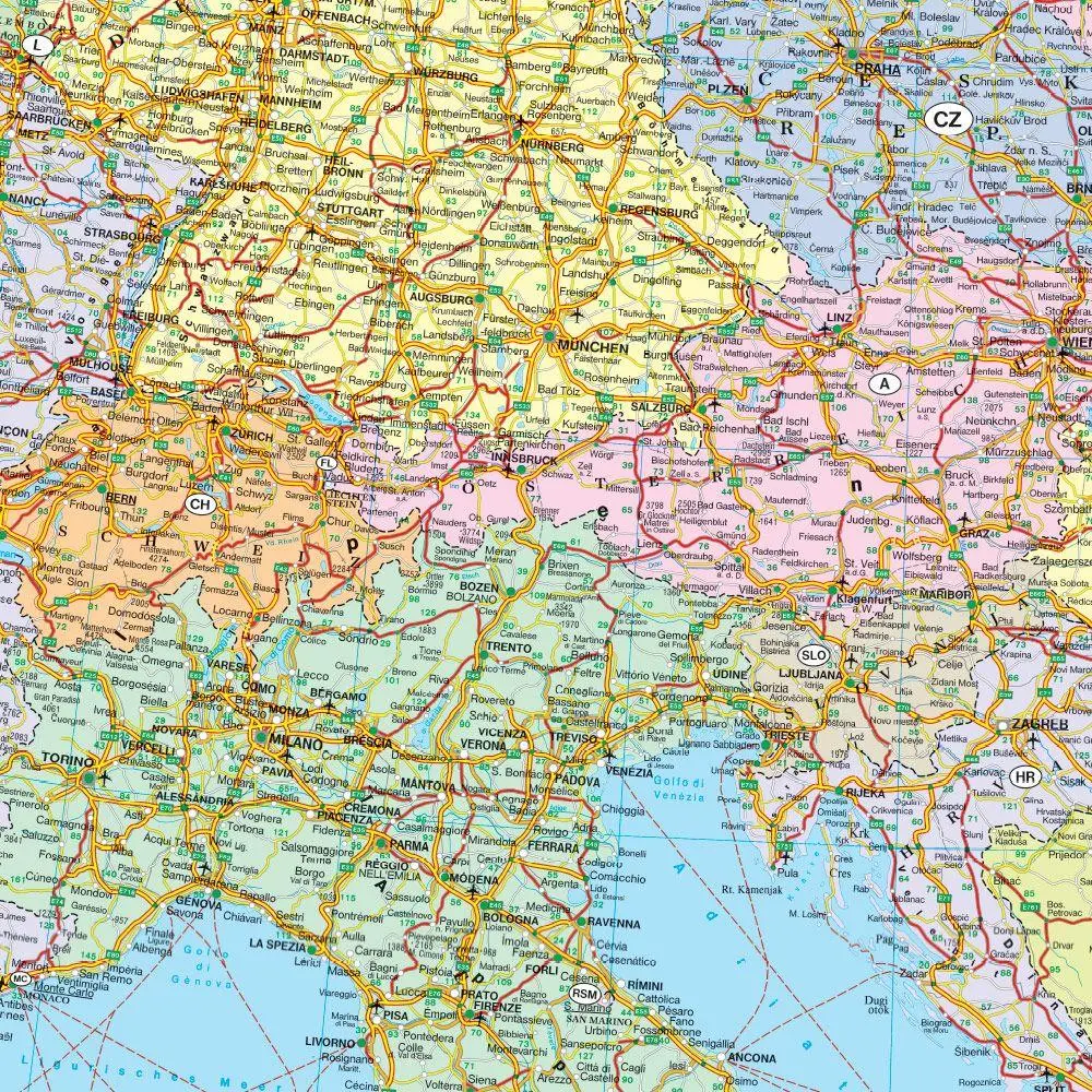 Bild: 9783850842228 | Europa politisch 1 : 3 500 000. Autokarte / Laufzeit bis 2022 | berndt