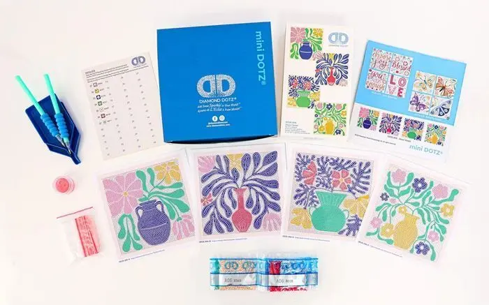 Bild: 4895225942428 | DIAMOND DOTZ - Diamond Painting Mini Blumen | Kit (Bastelset) | Karton