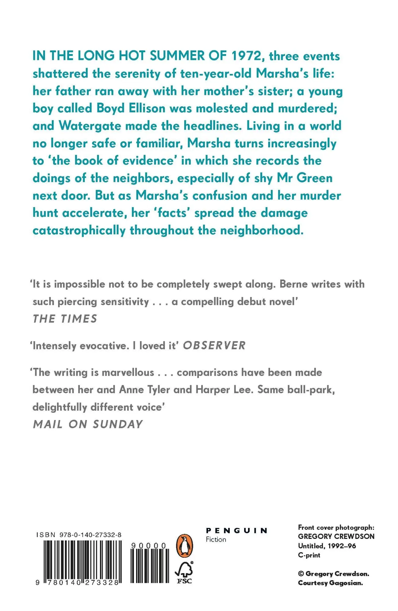 Rückseite: 9780140273328 | A Crime in the Neighborhood | Winner of the Women's Prize for Fiction