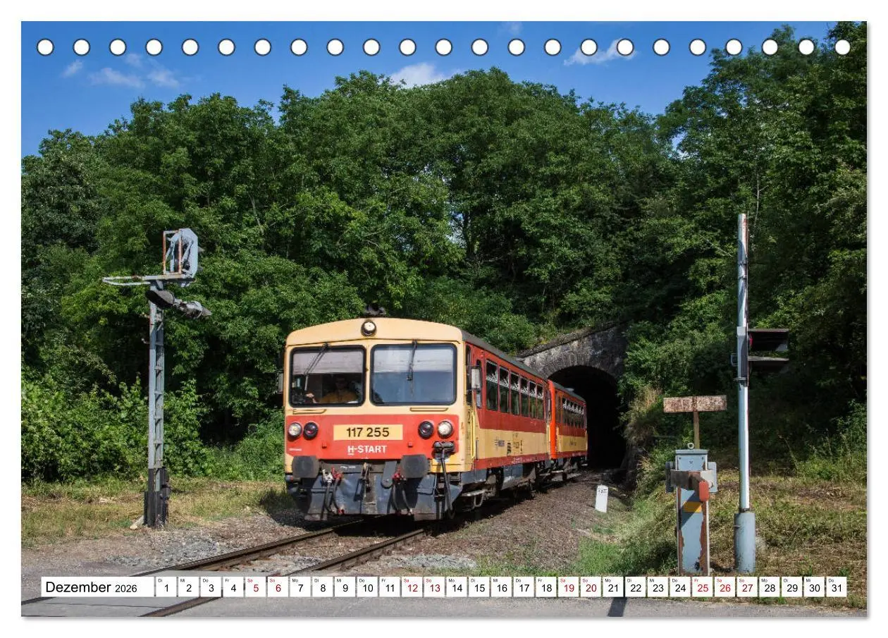 Bild: 9783457853528 | Eisenbahn in Ungarn (Tischkalender 2026 DIN A5 quer), CALVENDO...