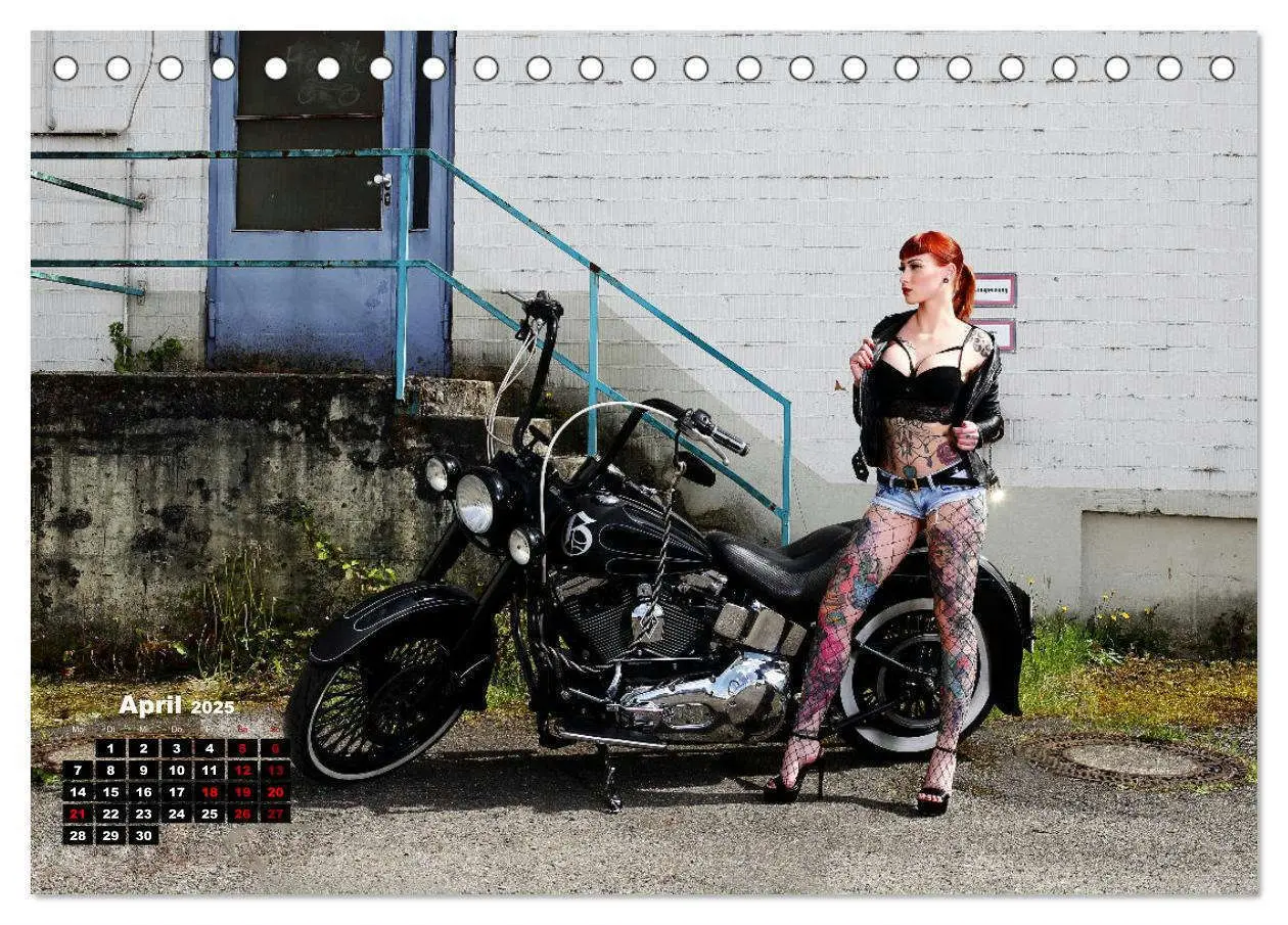 Bild: 9783383963728 | Motorräder und Sexy Girls (Tischkalender 2025 DIN A5 quer),...