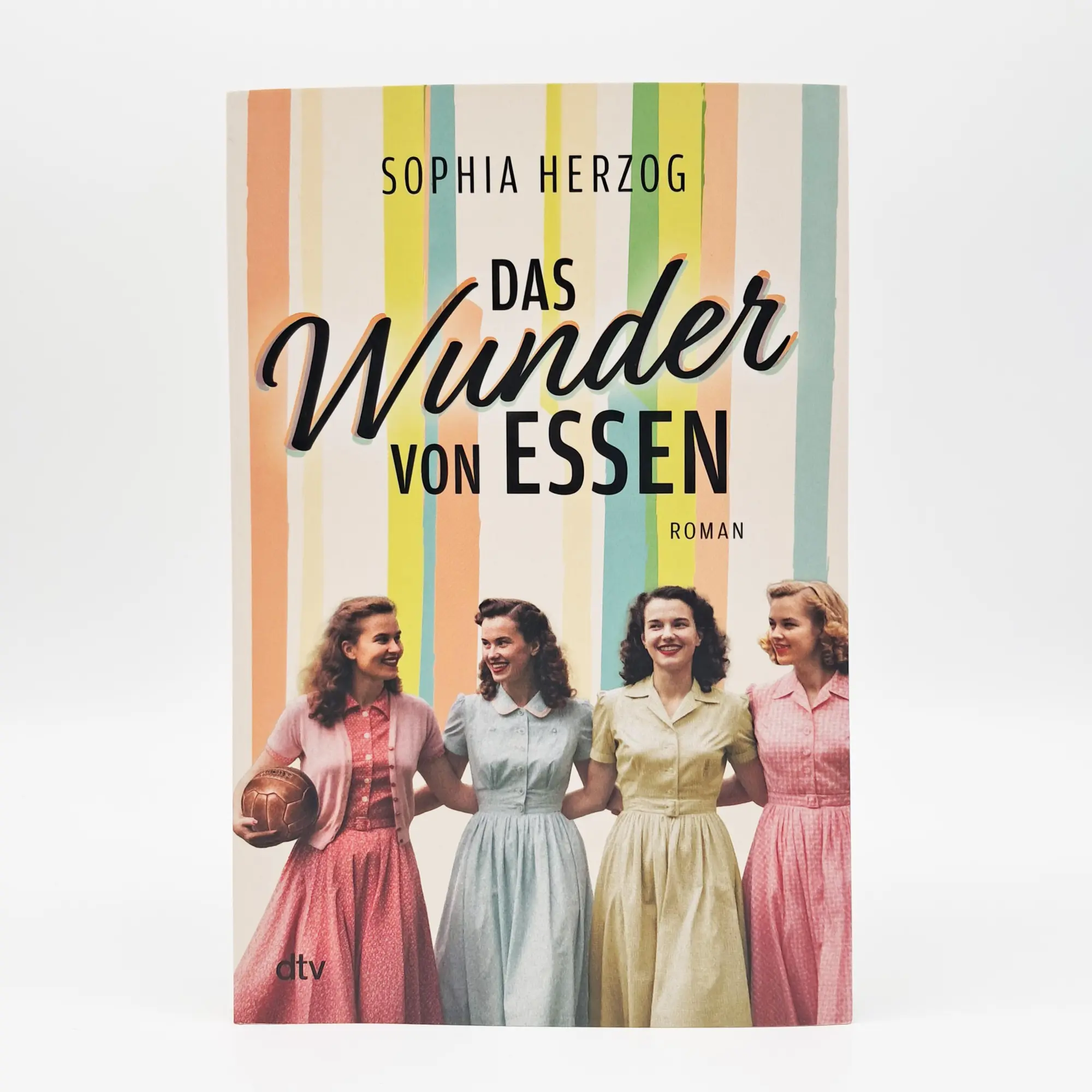 Bild: 9783423264228 | Das Wunder von Essen | Roman | Sophia Herzog | Taschenbuch | 400 S.