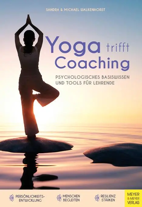 Cover: 9783840377228 | Yoga trifft Coaching | Sandra Walkenhorst (u. a.) | Taschenbuch | 2020