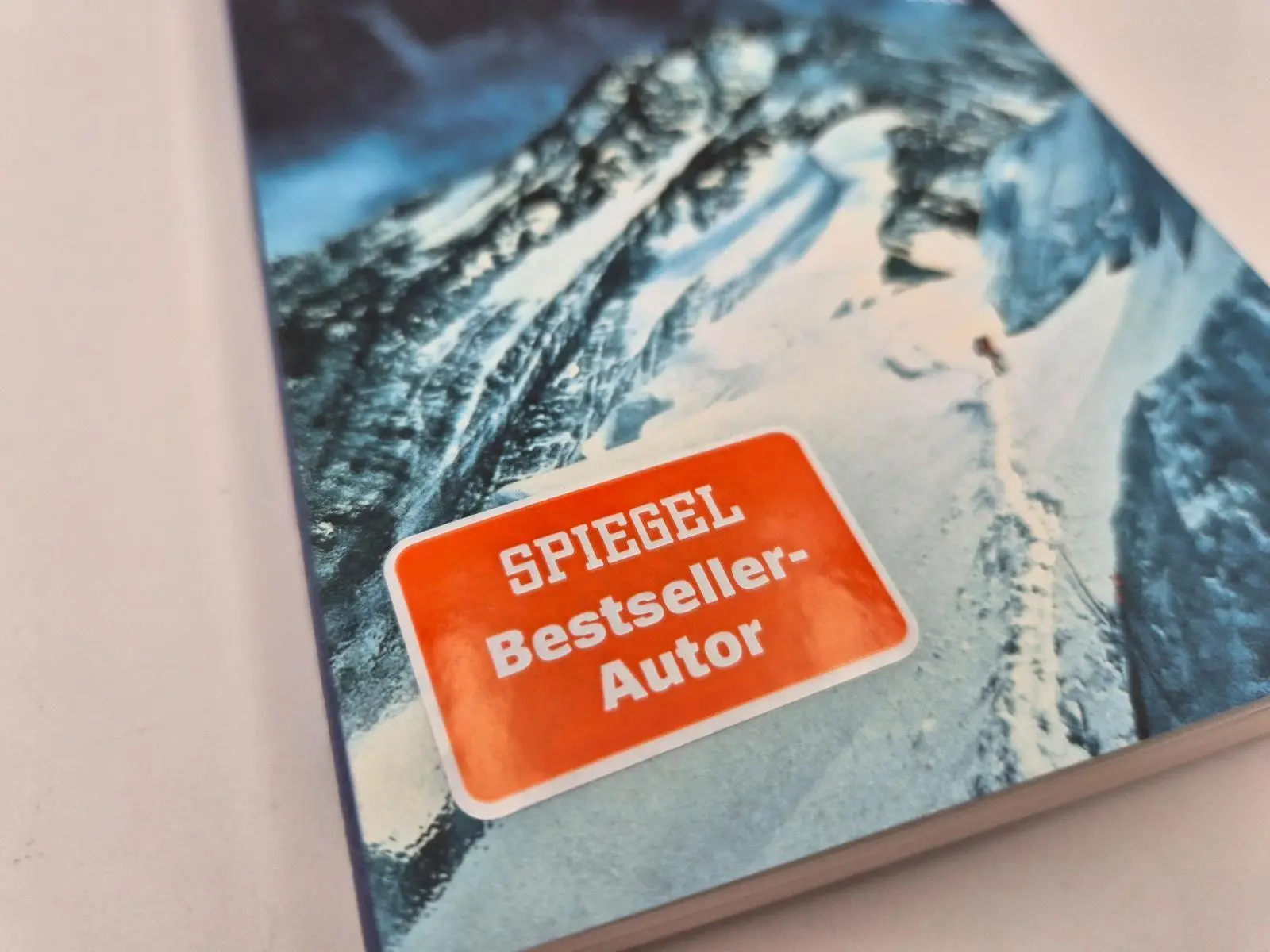 Bild: 9783492407328 | Everest solo | Reinhold Messner | Taschenbuch | 240 S. | Deutsch