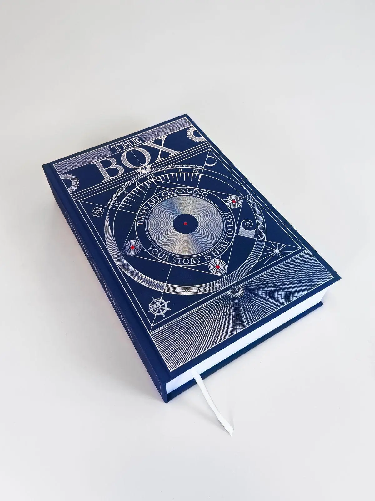 Cover: 9783911408028 | THE BOX - Buchbox THE BOOK | Buch | 2 S. | Deutsch | 2026