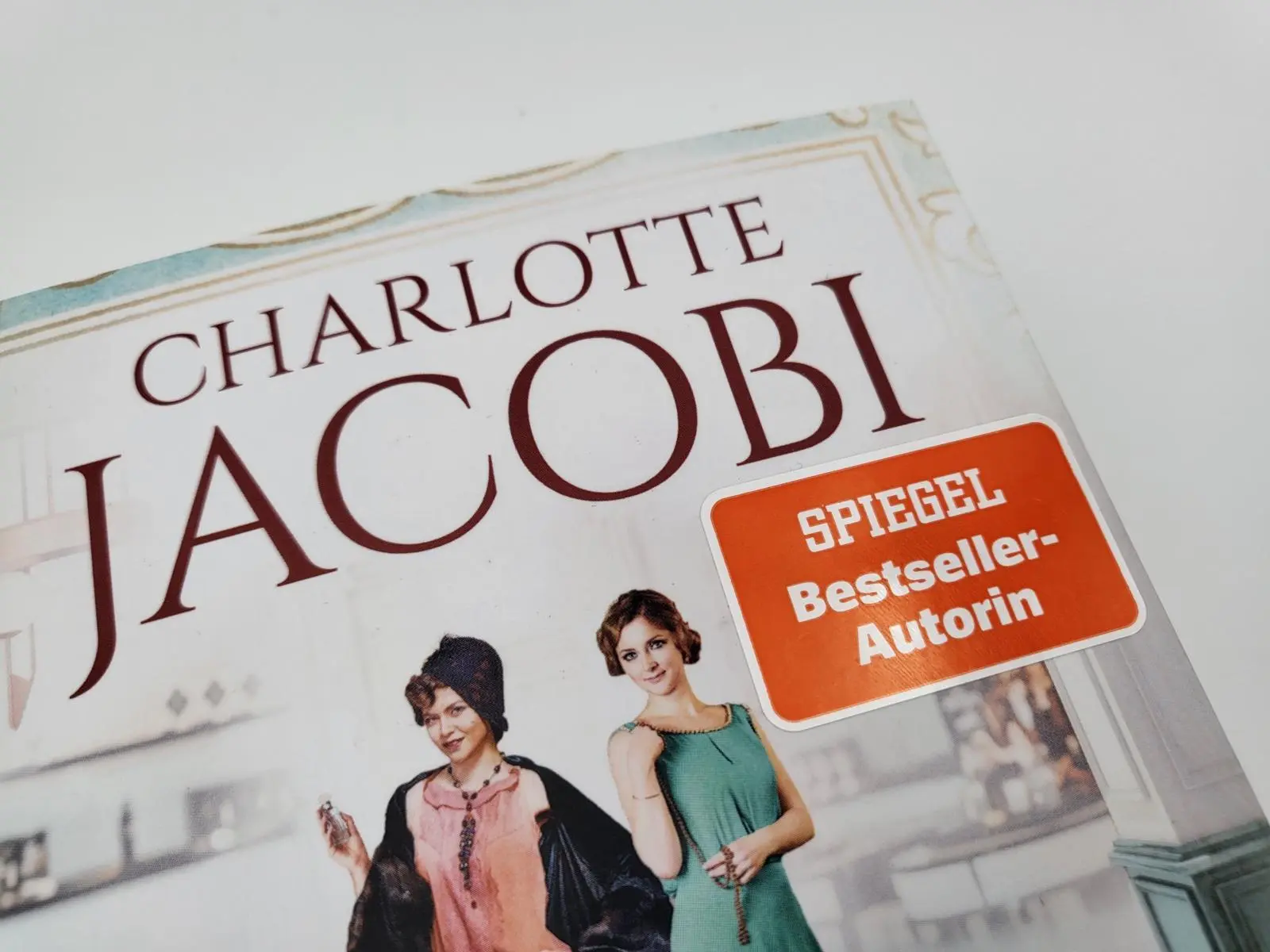 Bild: 9783492318228 | Die Douglas-Schwestern - Das Paradies der Düfte | Charlotte Jacobi