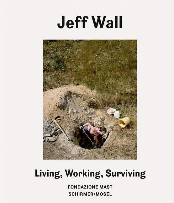 Cover: 9783829610629 | Living, Working, Surviving | Katalogbuch Fondazione MAST, Bologna