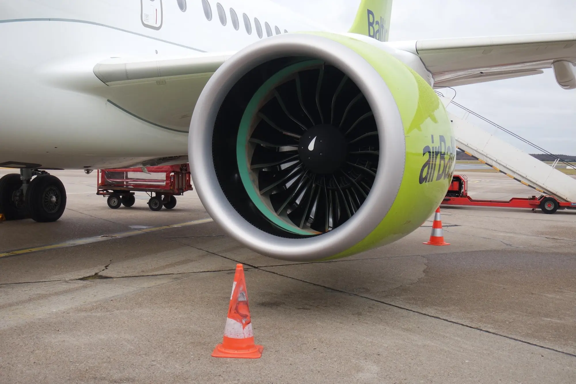 Bild: 9783987021329 | Das große Buch der Luftfahrt | Frank Littek | Buch | 192 S. | Deutsch