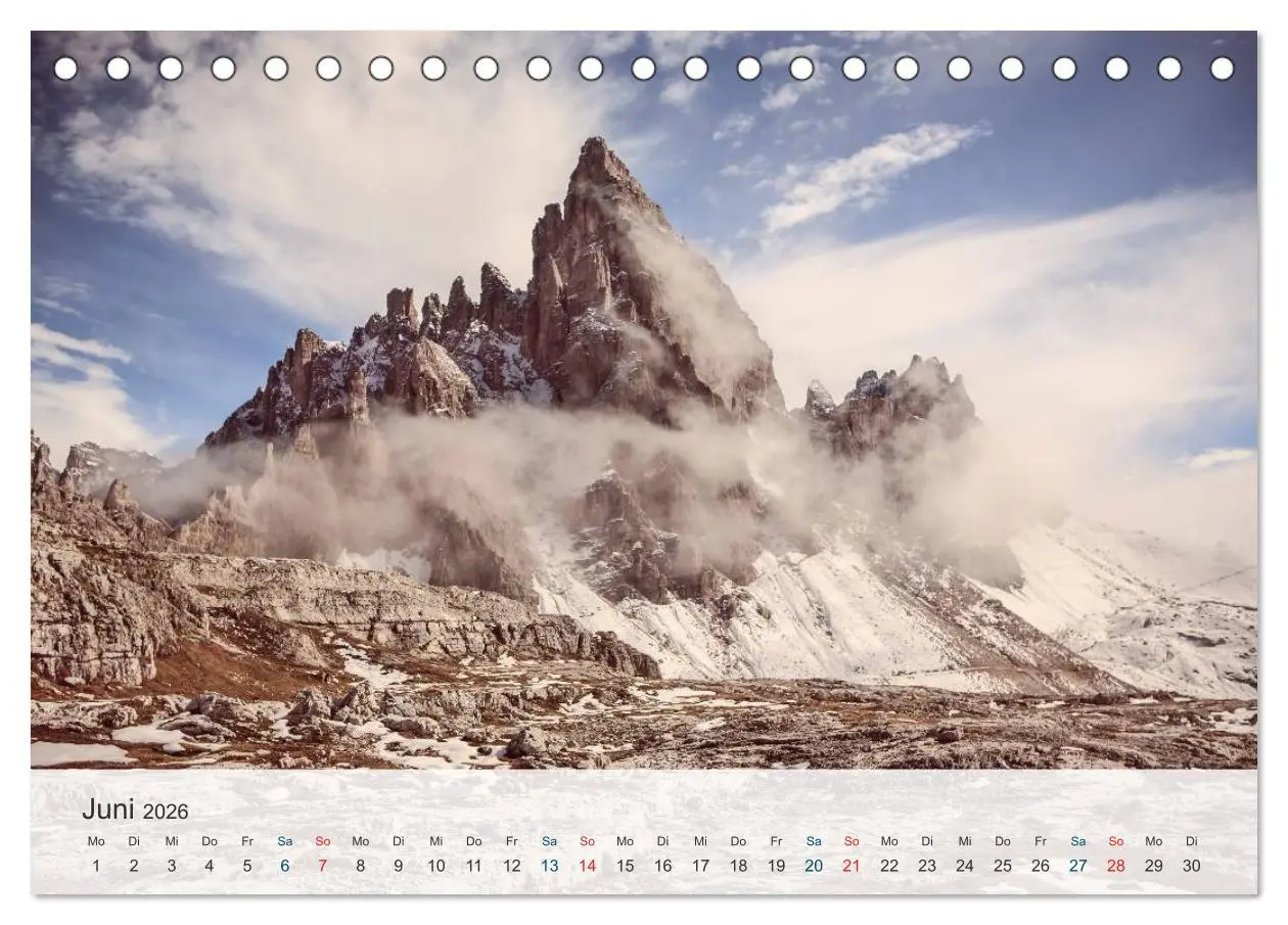 Bild: 9783516032529 | Dolomiten - Rundreise um Drei Zinnen (Tischkalender 2026 DIN A5...
