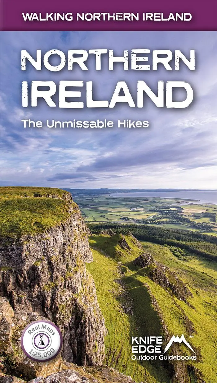 Cover: 9781912933129 | Northern Ireland: The Unmissable Walks | Andrew Mccluggage | Buch