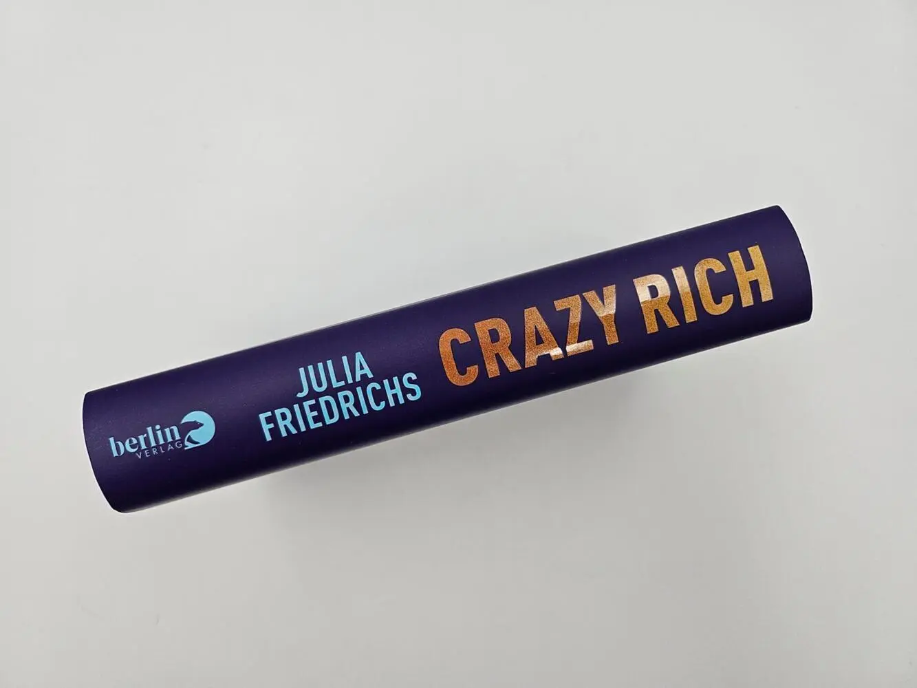 Bild: 9783827015129 | Crazy Rich | Julia Friedrichs | Buch | 384 S. | Deutsch | 2024