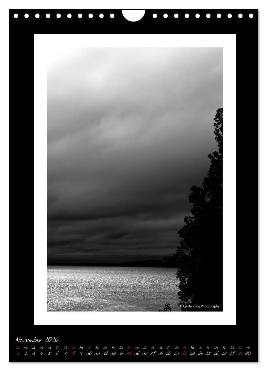 Bild: 9783516476729 | Lichtermeer (Wandkalender 2026 DIN A4 hoch), CALVENDO Monatskalender