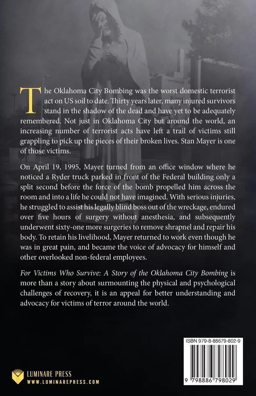 Rückseite: 9798886798029 | For Victims Who Survive | A Story of the Oklahoma City Bombing | Buch