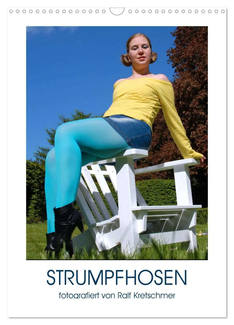 Cover: 9783516358629 | Strumpfhosen (Wandkalender 2026 DIN A3 hoch), CALVENDO Monatskalender