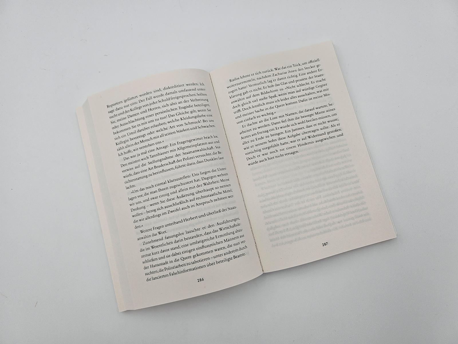 Bild: 9783492320030 | Die Spur des Bösen | Stefanie Ross | Taschenbuch | 432 S. | Deutsch